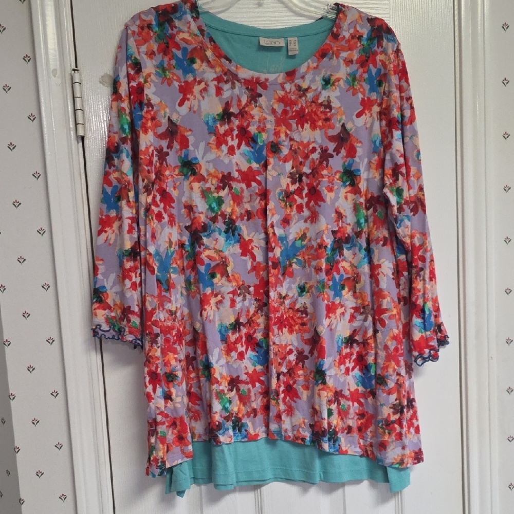Logo Women's Floral Tunic With Matching Tank. Brand New. 2 Pieces. Both Size 1X